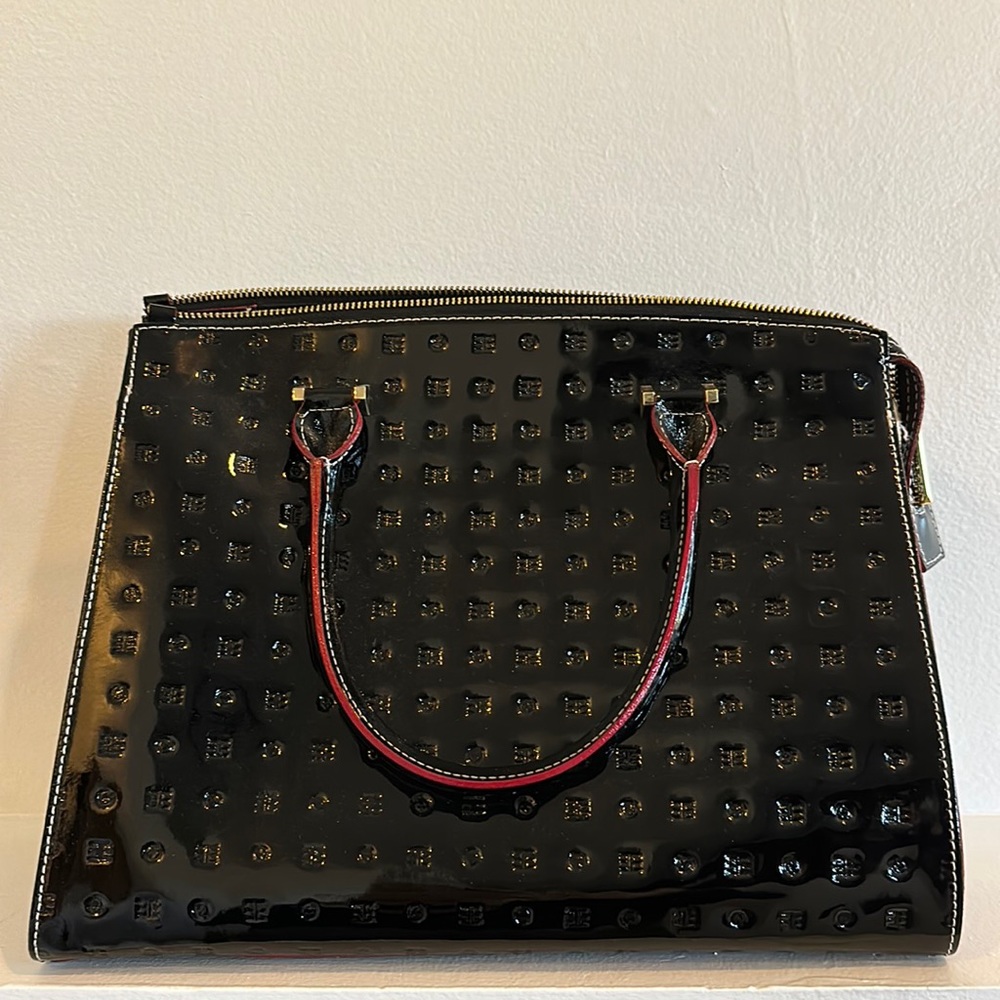 Arcadia purse